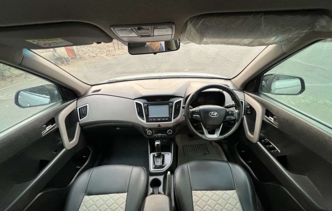HYUNDAI CRETA 1.6 CRDI SX PLUS AT DUAL TONE